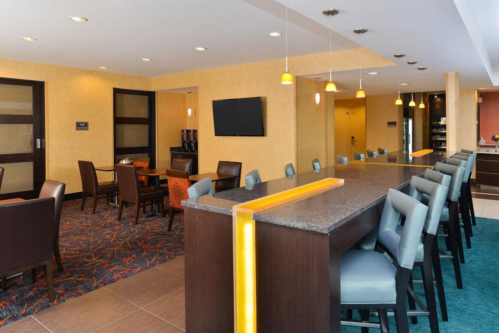 Residence Inn By Marriott Champaign Exterior photo
