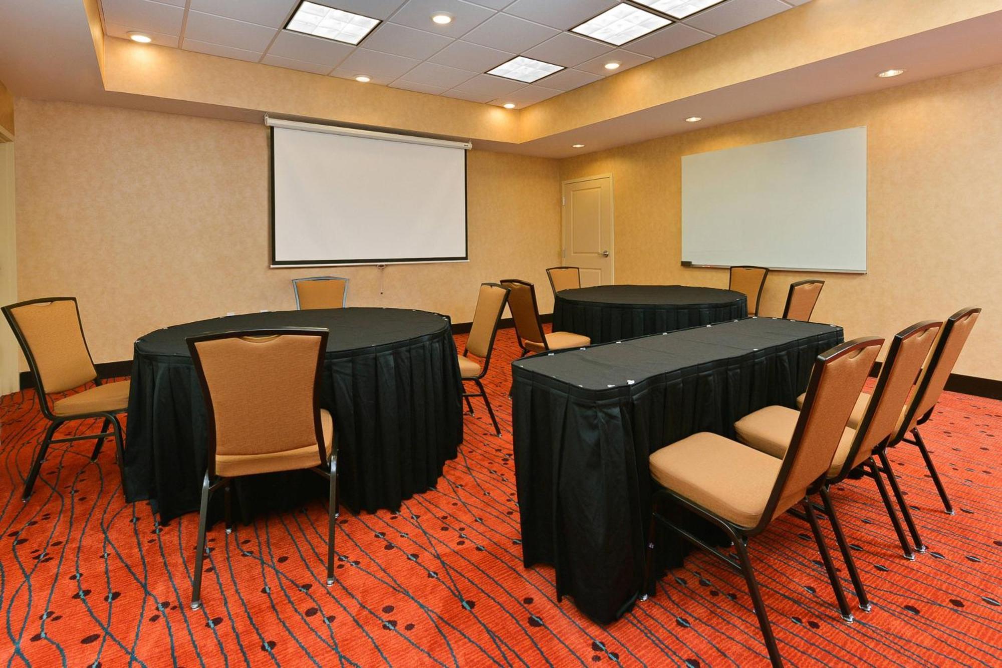 Residence Inn By Marriott Champaign Exterior photo