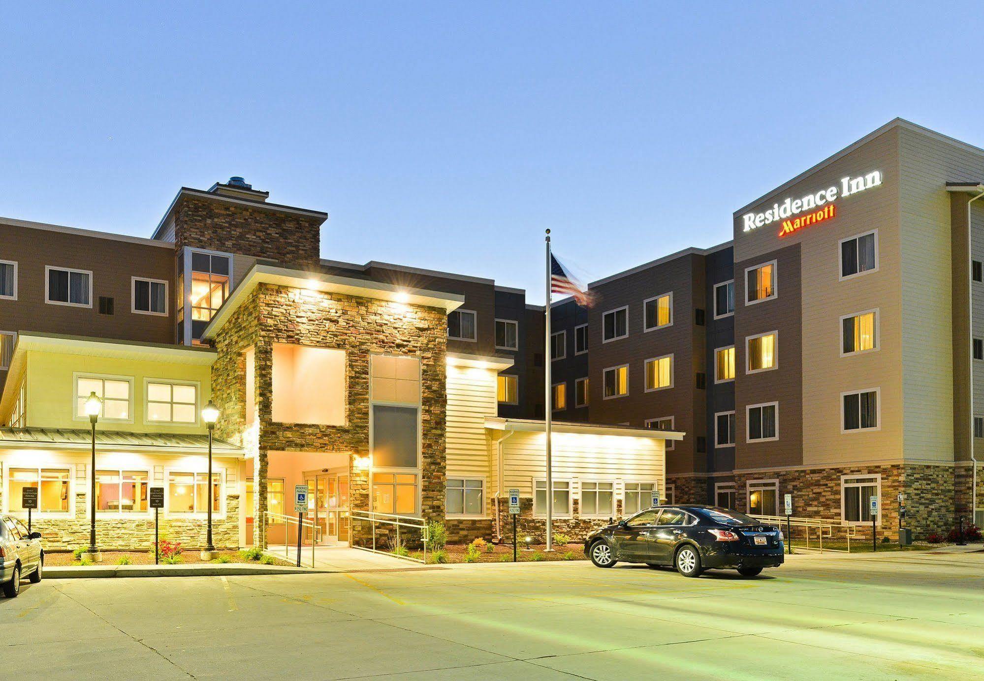 Residence Inn By Marriott Champaign Exterior photo