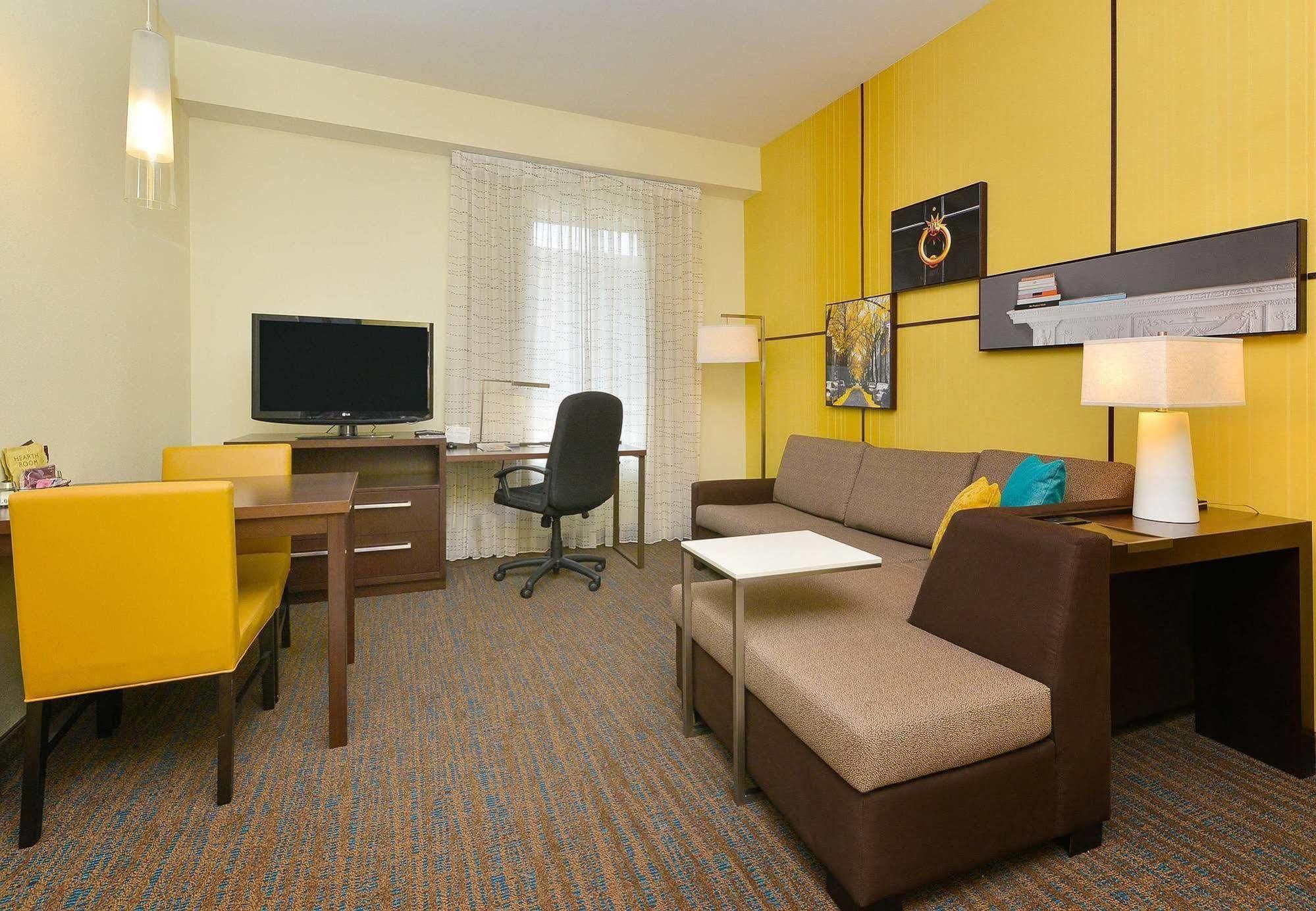 Residence Inn By Marriott Champaign Exterior photo